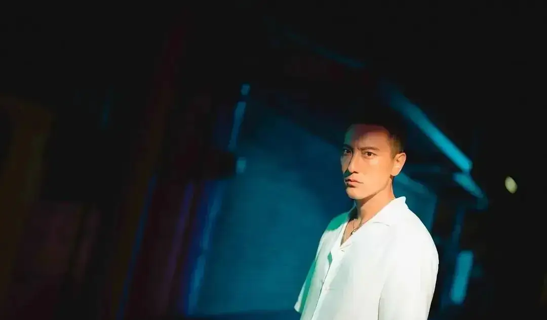 阿黛拉的非凡冒险第2部__9部悬疑片佳作