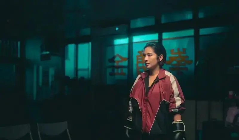 阿黛拉的非凡冒险第2部_9部悬疑片佳作_